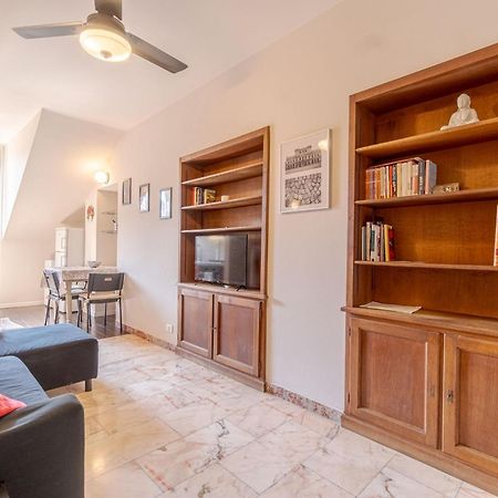 Апартаменти Casa Valeggio Attic Apt Few Steps From Porta Nuova Турин Екстер'єр фото
