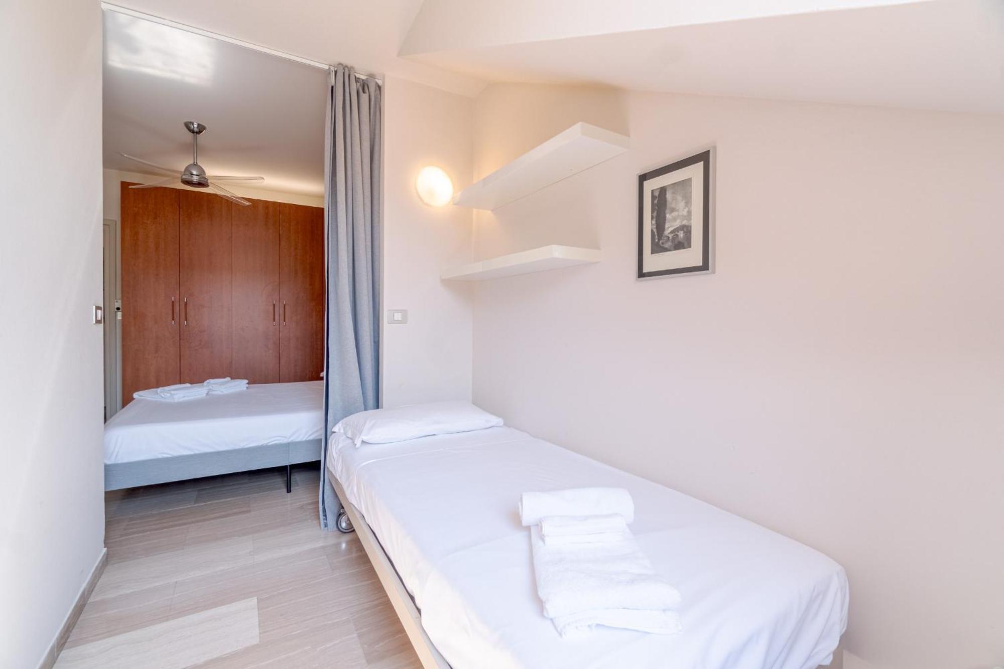Апартаменти Casa Valeggio Attic Apt Few Steps From Porta Nuova Турин Екстер'єр фото