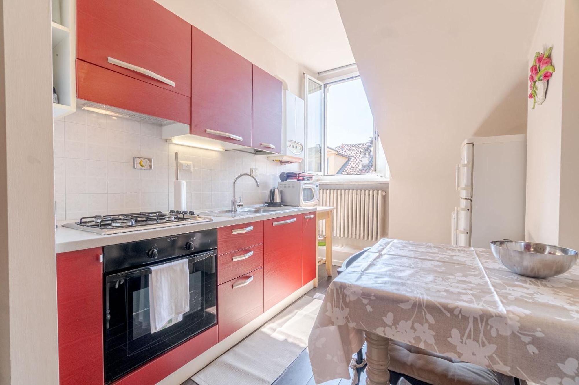 Апартаменти Casa Valeggio Attic Apt Few Steps From Porta Nuova Турин Екстер'єр фото